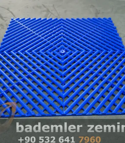 Mavi Detailing Zemin