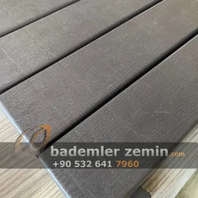 Kahverengi Plastik Deck 30x30cm