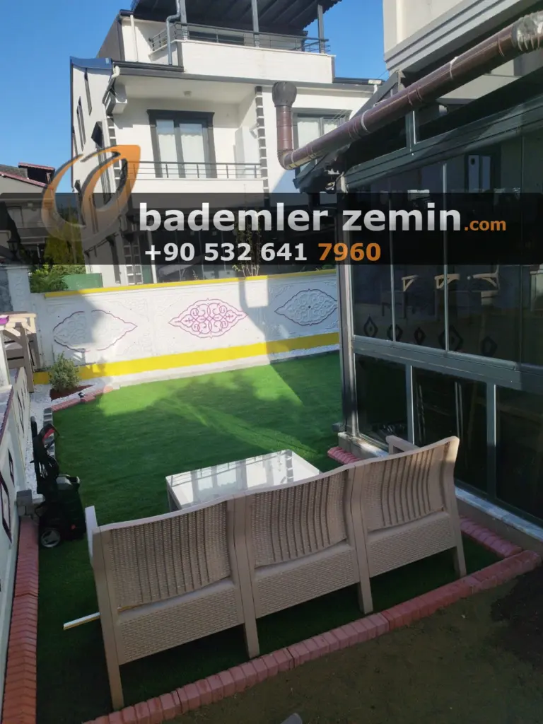 Ayvalık Çim Halı